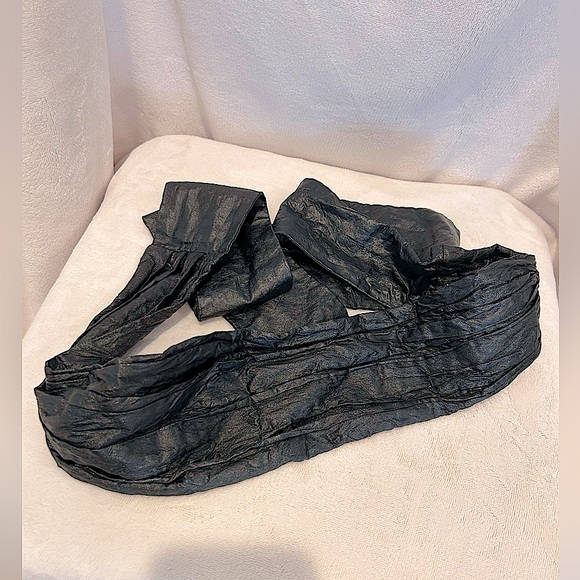 Philosophy di Lorenzo Serafini Laminated Satin Tie Belt in Black, Size S - Picture 10 of 10